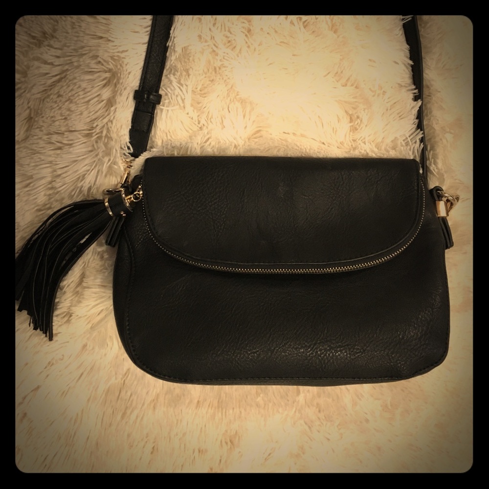 Black Crossbody